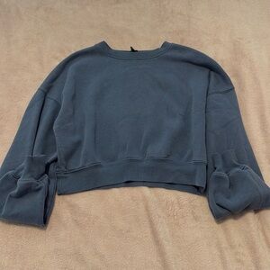 Navy blue cropped crewneck